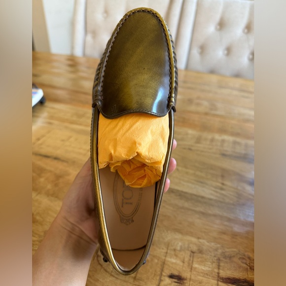 Tod’s Woman Metal Copper Loafers - Picture 7 of 10